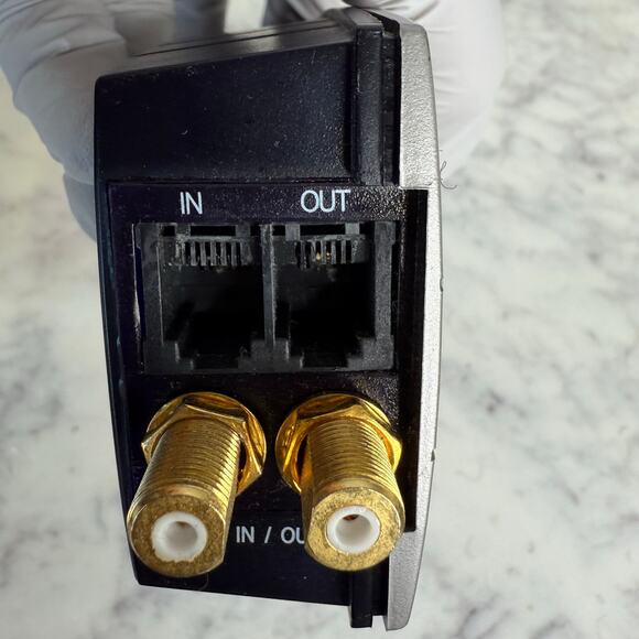 Monster Flatscreen Powercenter Power Center 200 Coax Cable Phone Surge Protector - Picture 6 of 7